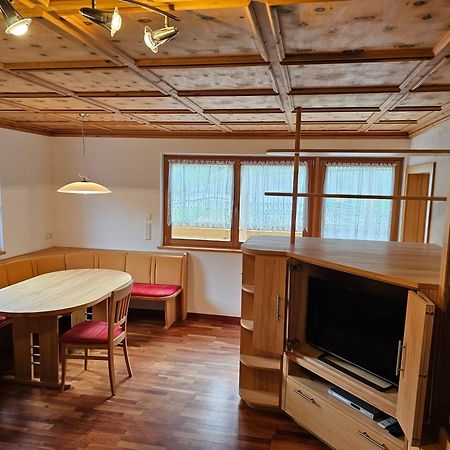 Alpenblick Lodge Tscholl マルテッロ エクステリア 写真